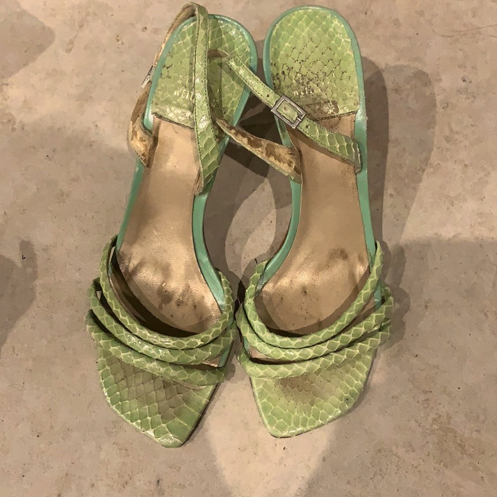 Stuart Weitzman classic heels